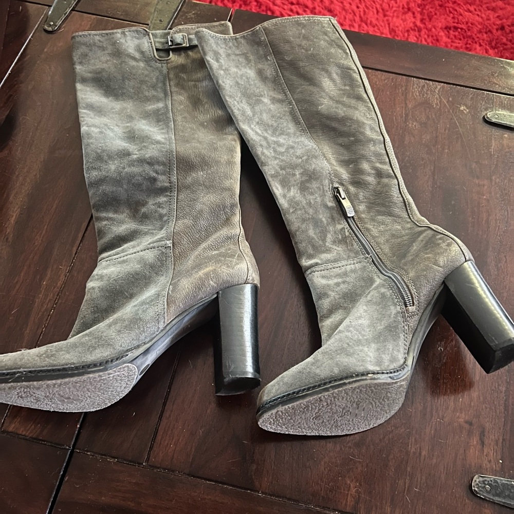 Great suede boots!